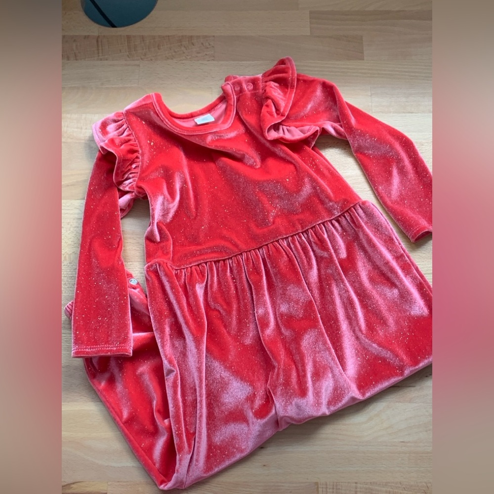 Beautiful Velour Pink and Sparkly Tucker + Tate 18M Romper NWOT